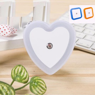 Đèn ngủ cảm ứng hình trái tim
