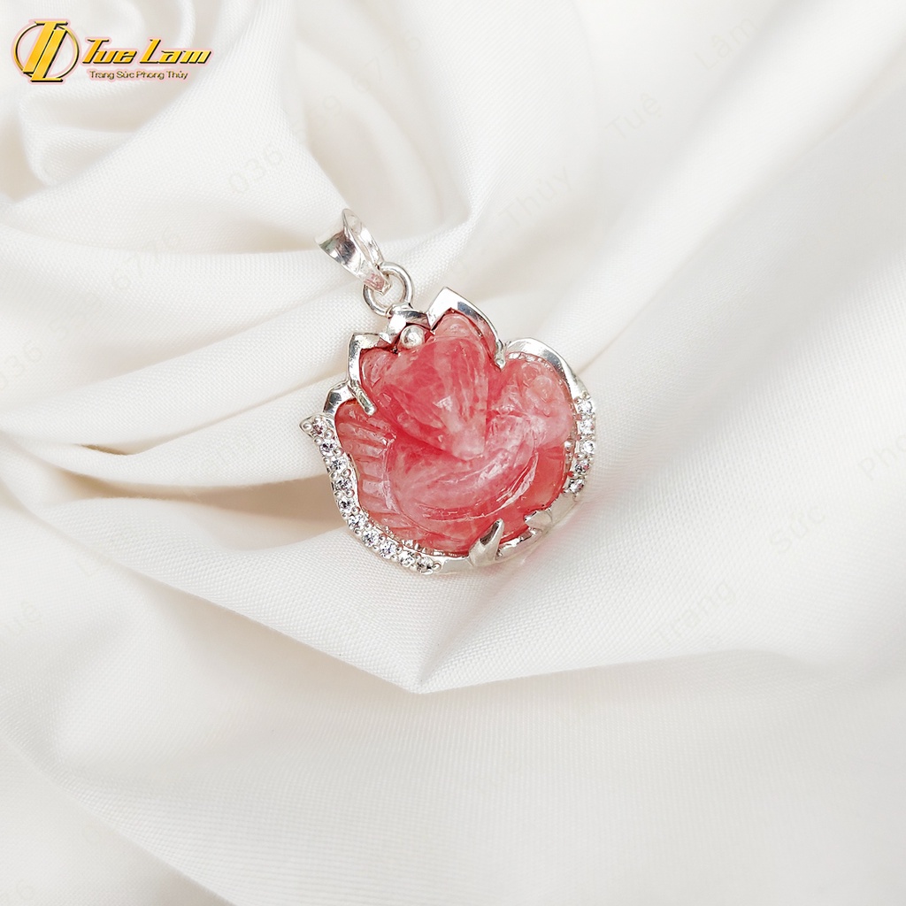 Mặt dây chuyền hồ ly chúa đào hoa dáng ôm hoa bọc bạc hợp mệnh hỏa thổ - Tuệ Lâm