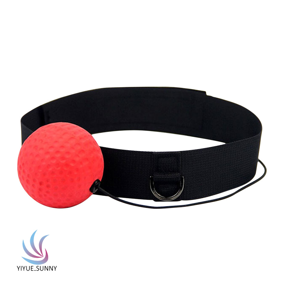 Đai đeo đầu gắn quả bóng phản xạ khi tập boxing