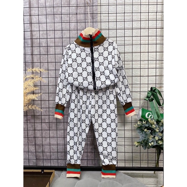 Sét bộ thể thao trẻ em