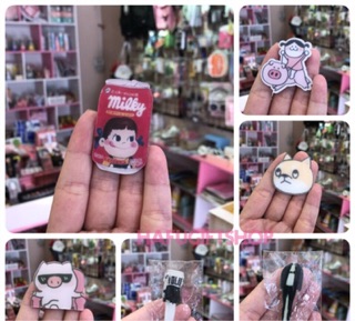 Huy hiệu cài cáo, cài cặp cute
