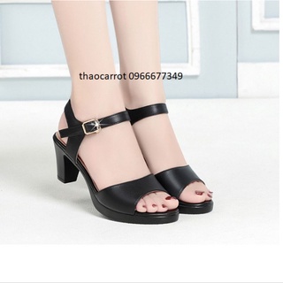 Giày sandan gót vuông bản 7f