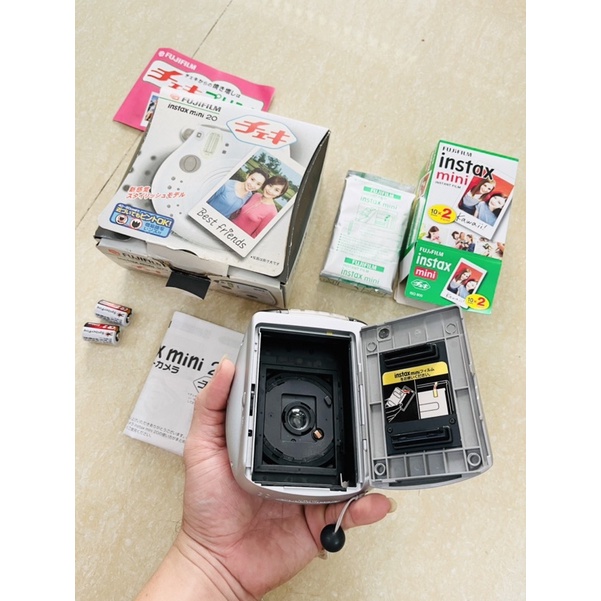 Máy chụp ảnh lấy liền Fujifilm Instax Mini 20 Cheki tặng kèm pin CR2 và 1 hộp film 10 tấm date 2023.