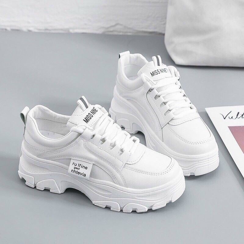 GIÀY THỂ THAO ĐỘN ĐẾ VẠT CHỮ 2 MÀU GIÀY ĐẾ CAO - via Fashion S16