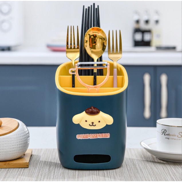 Ống cắm bút để bàn hình Hello Kitty 365