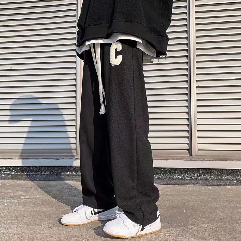 Quần Thể Thao Ống Rộng Thêu Chữ Waffle Có Size M-2XL Cho Nam