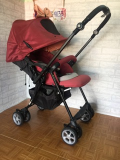 Xe đẩy combi diaclass mới 95%