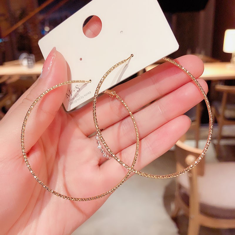 South Korea's Dongdaemun personality big round ring earrings trendy personality showing thin face temperament silver needle exaggerated earrings women
