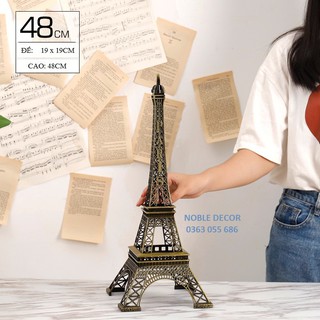 Mô hình tháp Eiffel