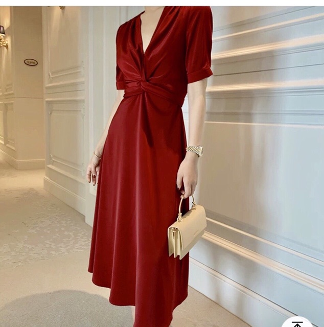 Đầm xoắn eo lụa - VNXK
