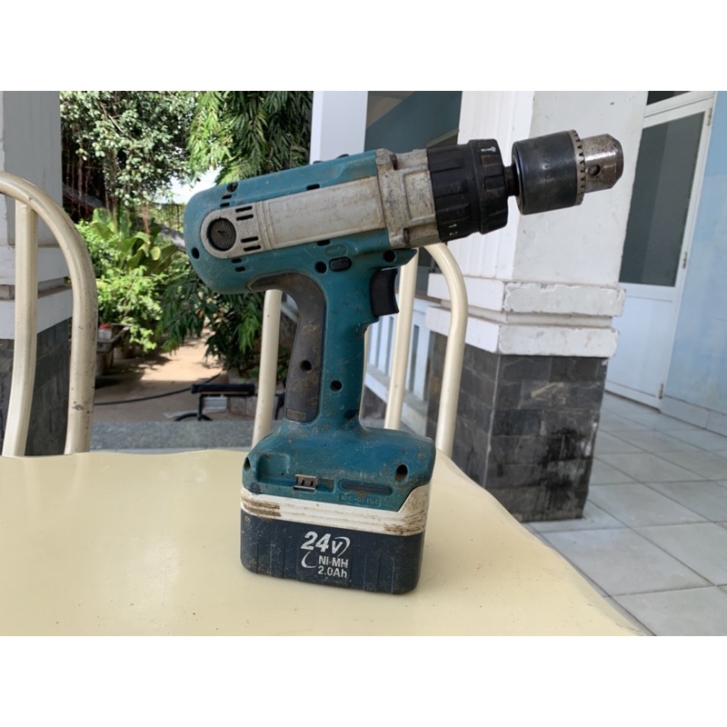 Khoan bê tông Makita 24v(thân máy vỏ pin).