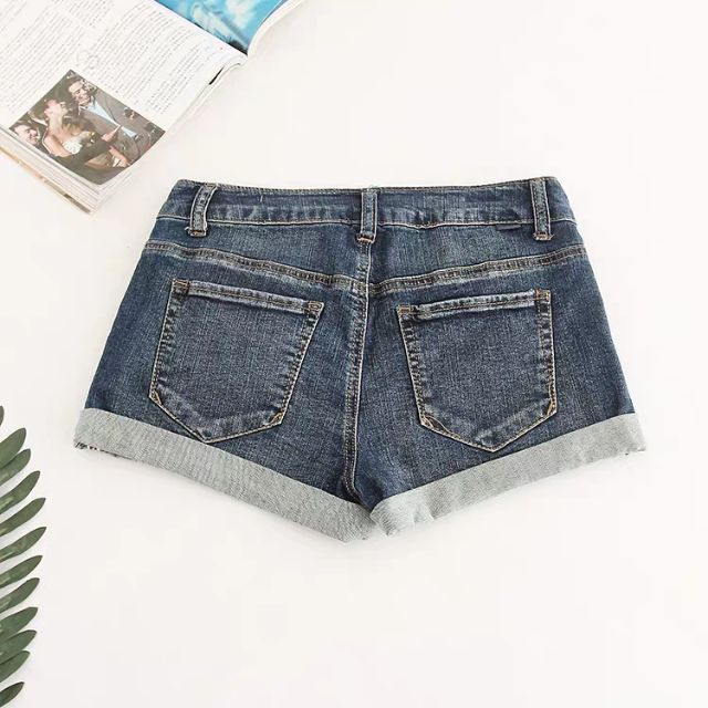 Quần shorts jeans lật gấu Hot Kiss xuất Âu (có sẵn)