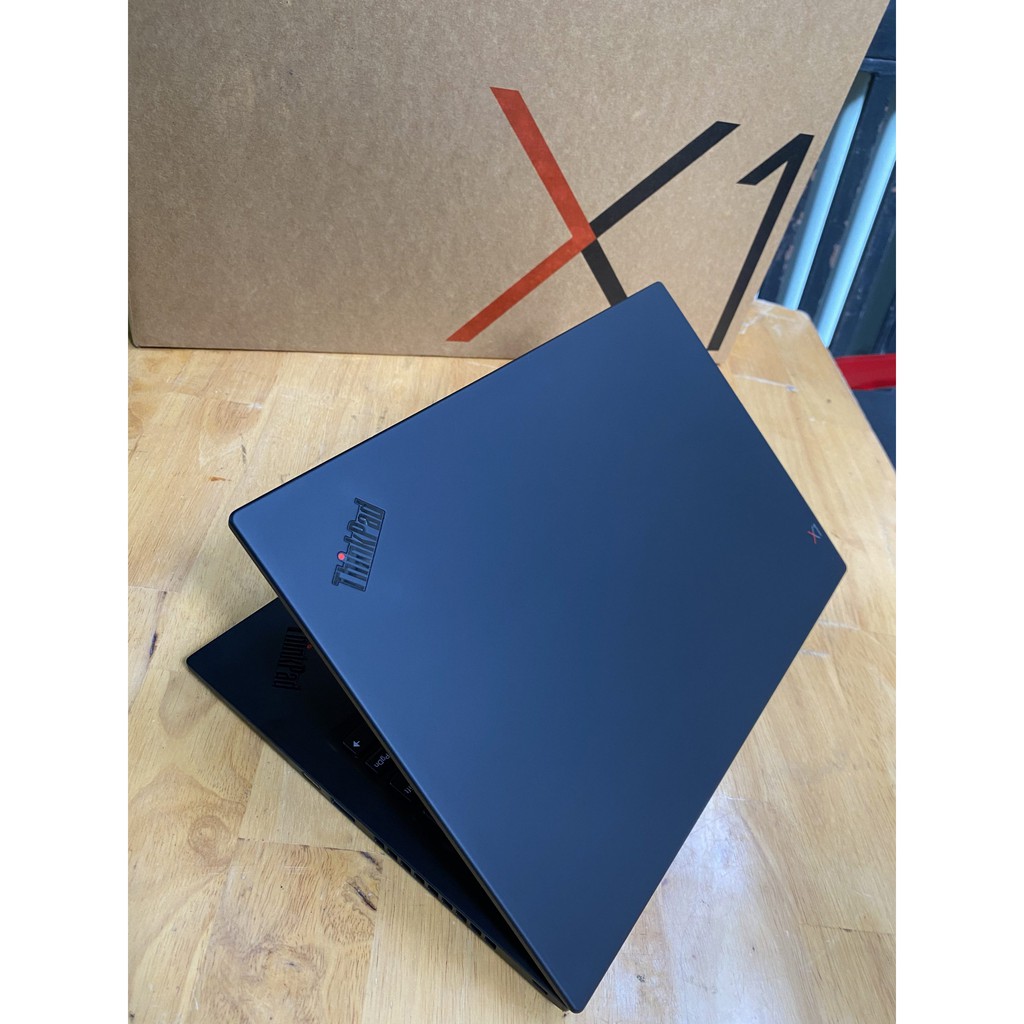 Laptop Lenovo X1 Carbon Gen 7 Core i7 - 8665u, 16G, SSD 512G, Full HD IPS, Touch, Finger, 14in