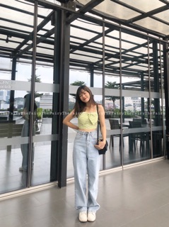 Quần jeans suông