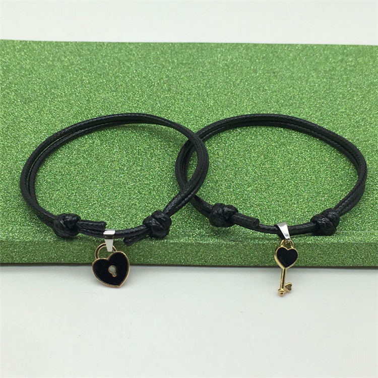 Set 2 Vòng Tay Bện Dây Mặt Hình Chìa Khóa / Trái Tim Cho Cặp Đôi