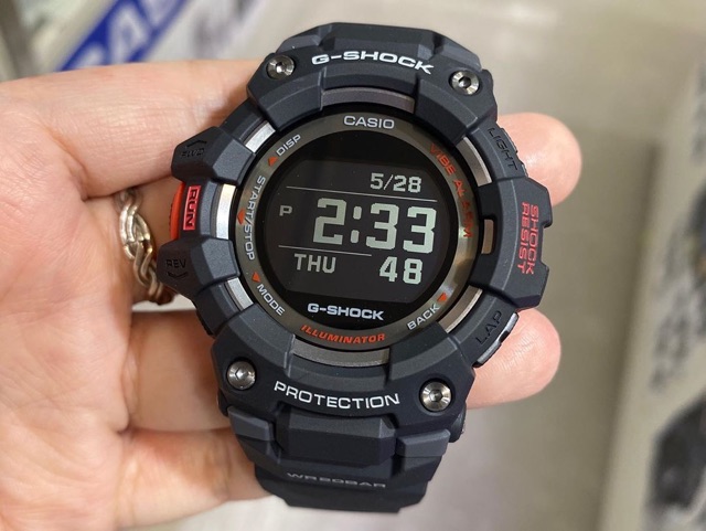 Đồng hồ nam Casio G-shock GBD-100 chính hãng sale giá rẻ - Kích thước vỏ : 58,2×49,3×17mm