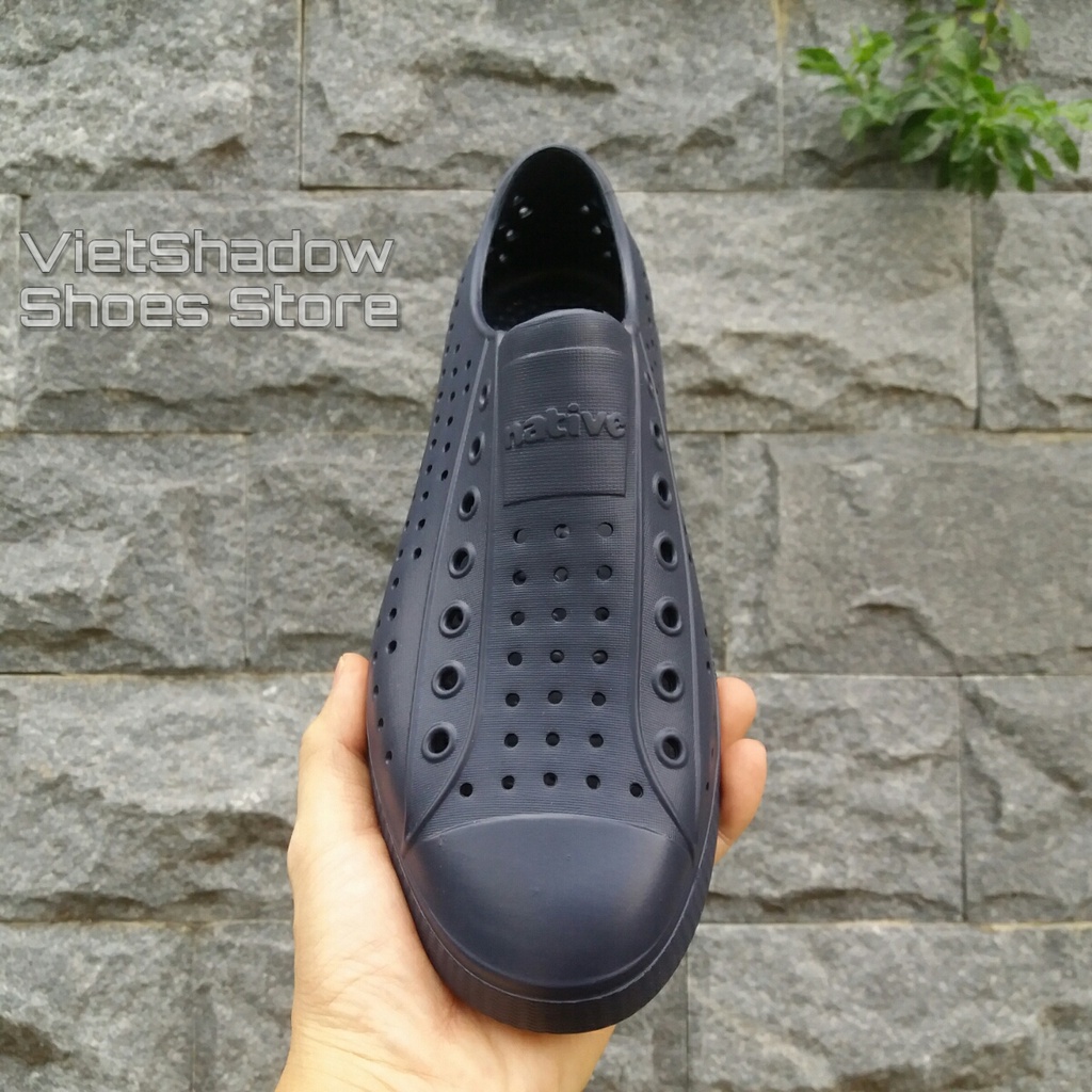 Giày nhựa siêu nhẹ nam nữ - Chất liệu nhựa xốp siêu nhẹ, không thấm nước - Màu Xanh navy