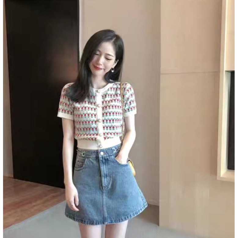 Áo thun hoa nhí dệt kim DA466