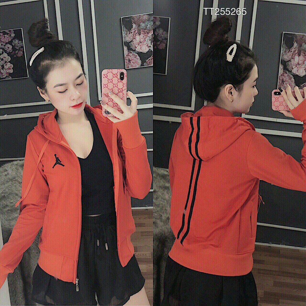 [S01] Áo khoác nữ da cá thêu logo vương miện hàng đẹp - M283 | BigBuy360 - bigbuy360.vn