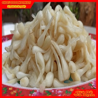Củ Kiệu Ngâm Chua Ngọt Hủ 500gr Giòn Thơm ( Ông Bà 5 Châu Đốc).