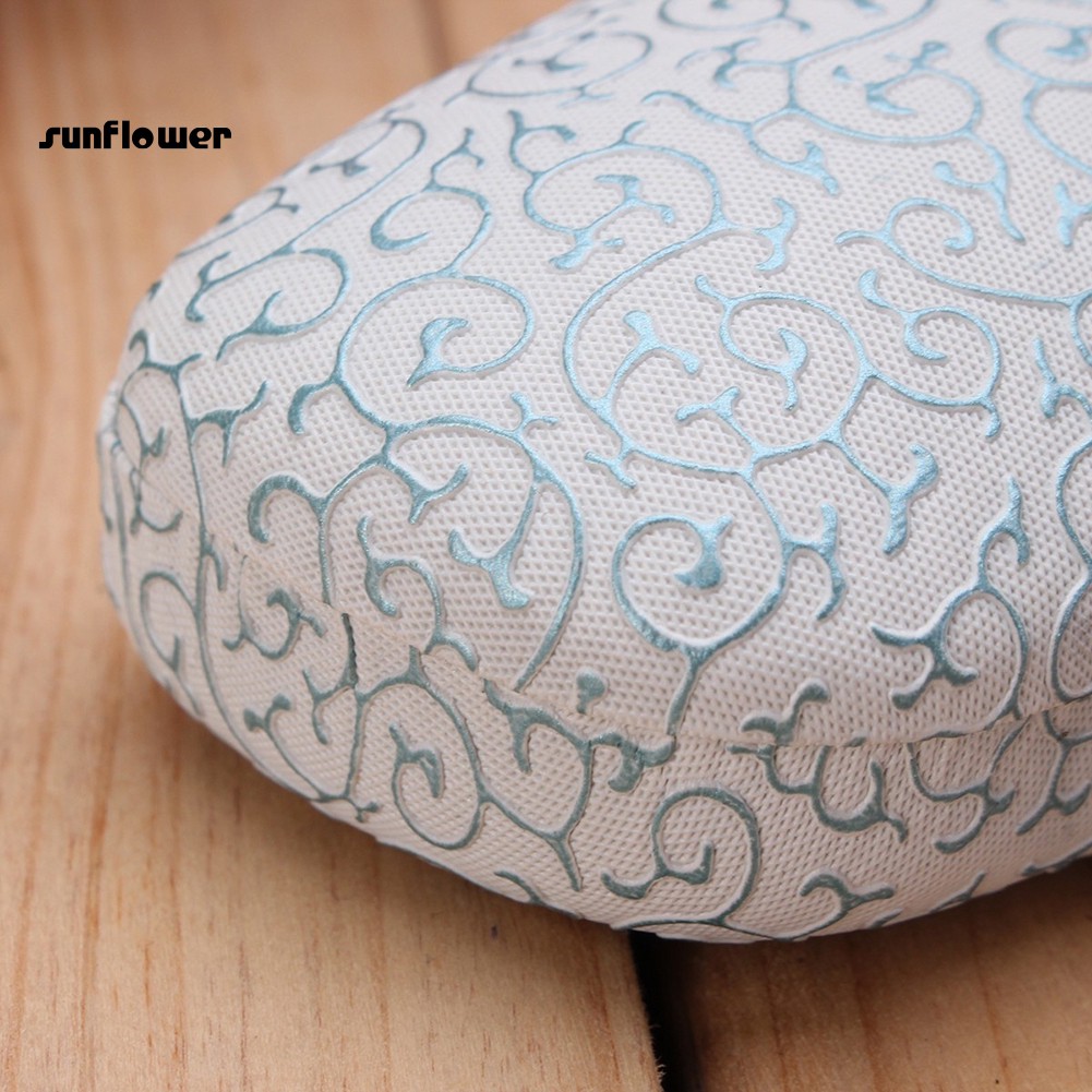 Hộp Đựng Mắt Kính Cứng Chống Sốc Họa Tiết Dây Leo