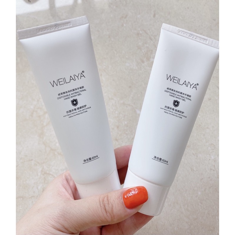 Gel rửa tay khô không hoá chất