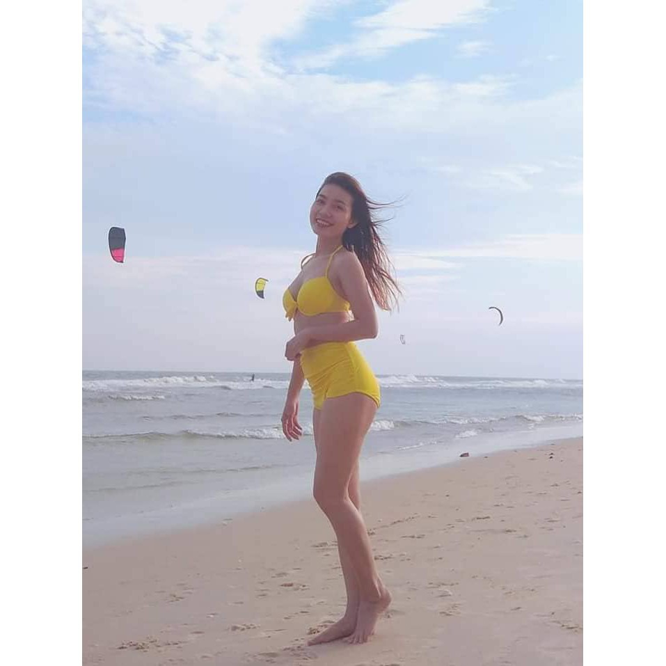 ĐỒ BƠI NỮ Bikini 2 Mảnh chéo vàng (Kèm ảnh khách) mới nhất | BigBuy360 - bigbuy360.vn