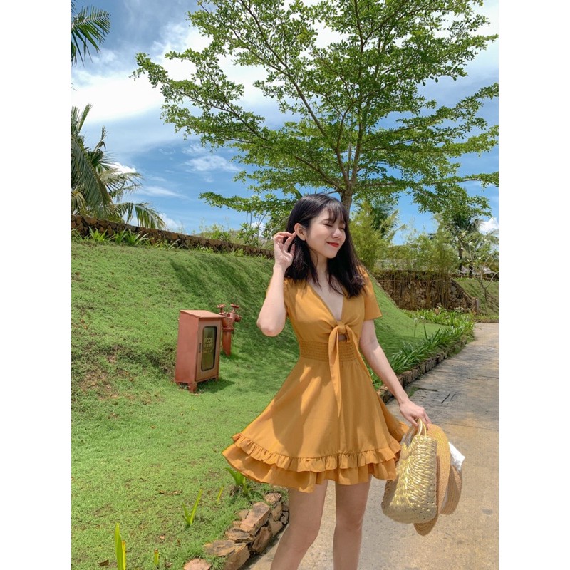 [Mã SKAMA06 giảm 8% tối đa 50K đơn 250K] Đầm Eropi cột nơ trước ngực tùng tầng xoè | BigBuy360 - bigbuy360.vn