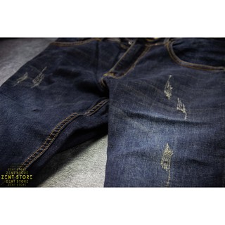 Quần jeans trơn Lvis