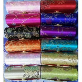 Hộp đựng son bằng gấm có gương