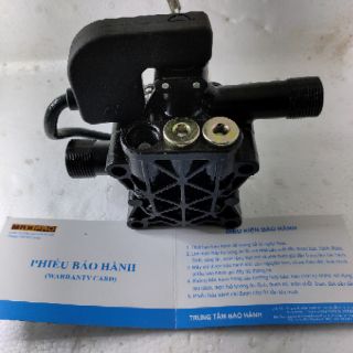 Bộ đầu bơm máy rủa xe xách tay mini.