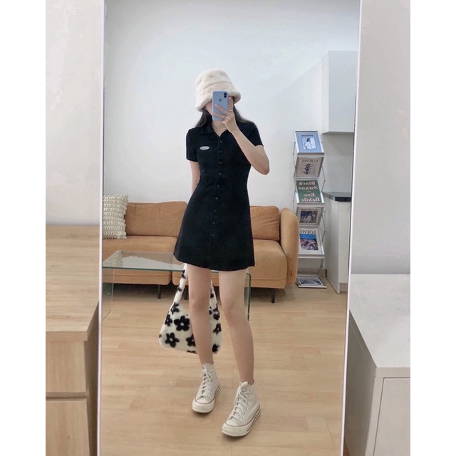 JANET STUDIO • Đầm polo tay ngắn Đen