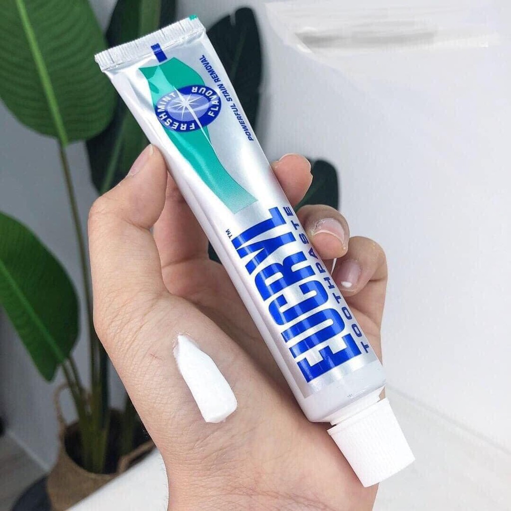 Kem đánh răng tẩy trắng răng an toàn Eucryl Freshmint Toothpaste 62g