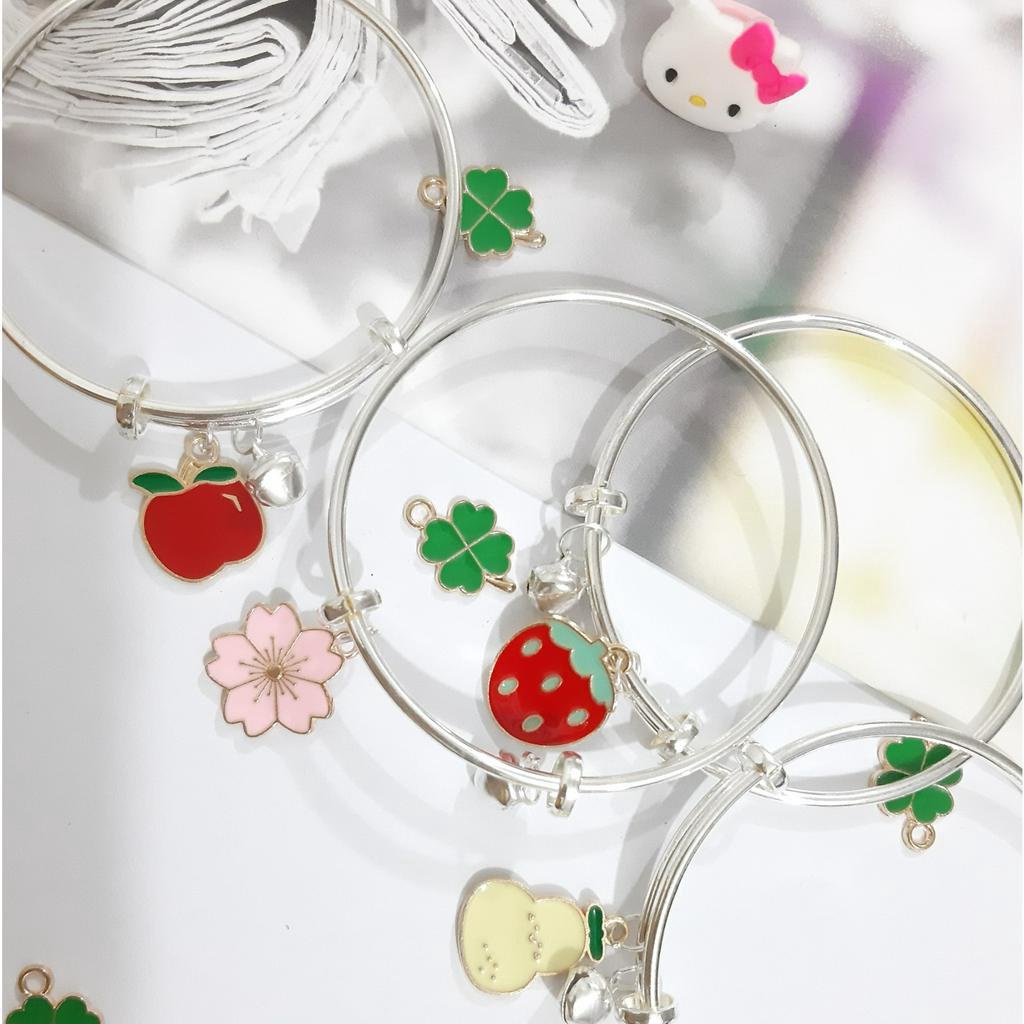 Vòng Đeo Tay Sanrio Trái Cây Đính Chuông Phong Cách Nhật Bản Cho Nữ Sinh V33