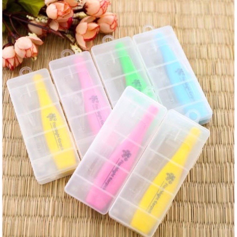 Đèn soi tai có đèn cho bé loại có hộp