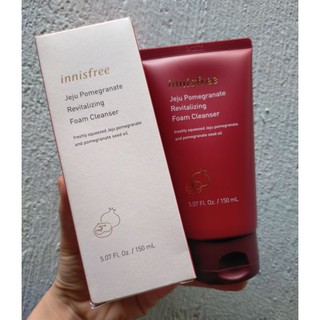 Sữa rửa mặt lựu innisfree Jeju Pom egranate Revitalizing Foam 150gr