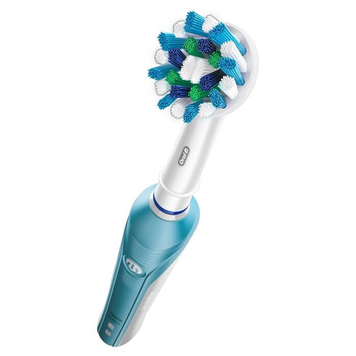 Bàn chải đánh răng điện Oral-B Pro700 D16.513.U, bàn chải điện thông minh làm sạch từng kẽ răng gấp 2 lần, có chế độ hẹn