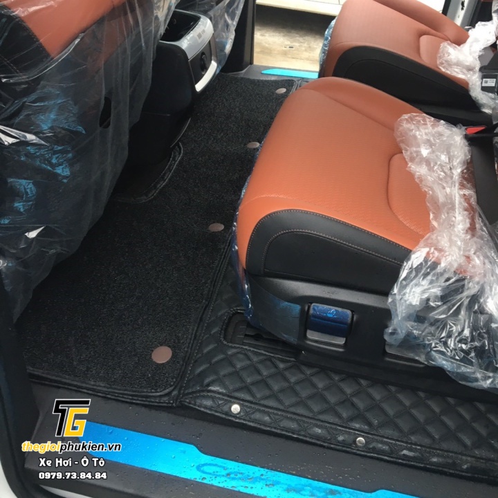 Thảm sàn, lót sàn da 6D dành cho xe Kia Carnival kèm thảm rối chống bụi cao cấp