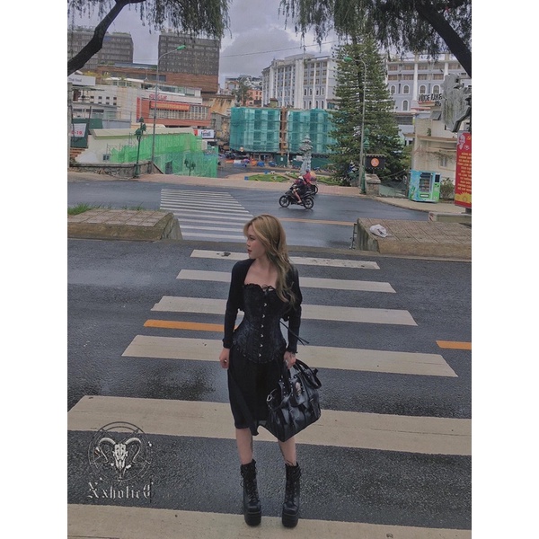 - TÚI XÁCH punk đầu lâu