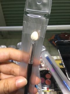 Cọ tán phấn mắt