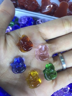 Hồ Ly đá lưu ly 