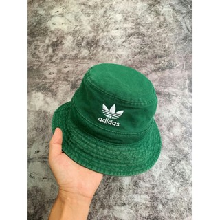 nón bucket xanh lá cây