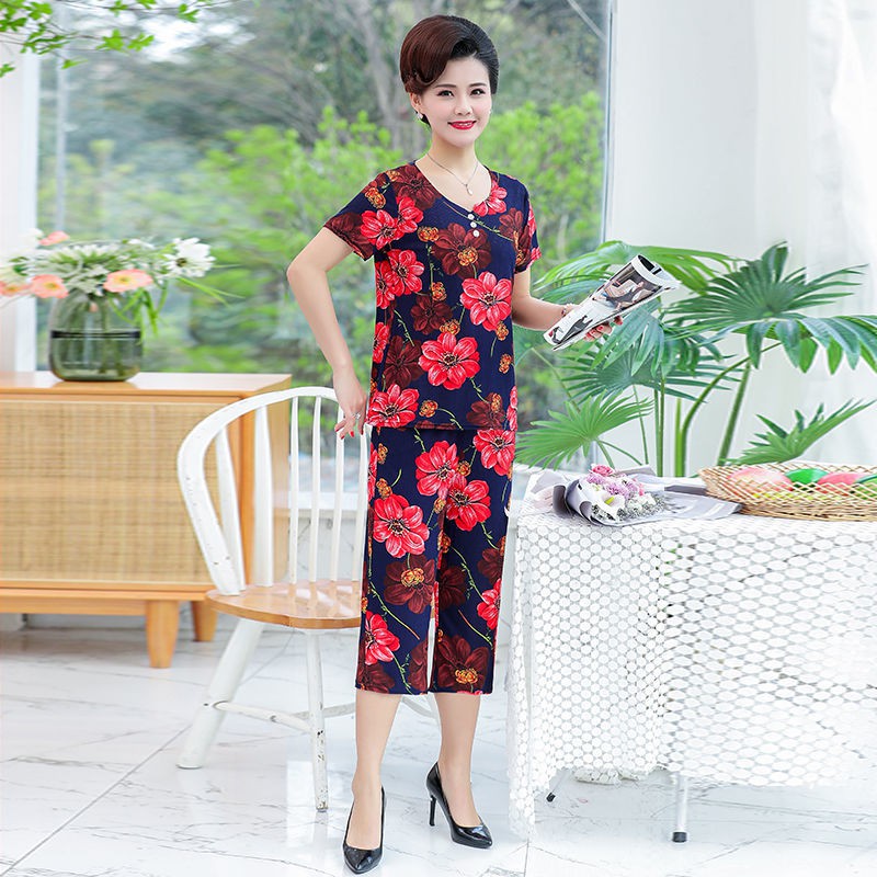 ĐỒ BỘ MẶC NHÀ TRUNG NIÊN NỮ- BỘ THUN TĂM HOA SANG TRỌNG | BigBuy360 - bigbuy360.vn