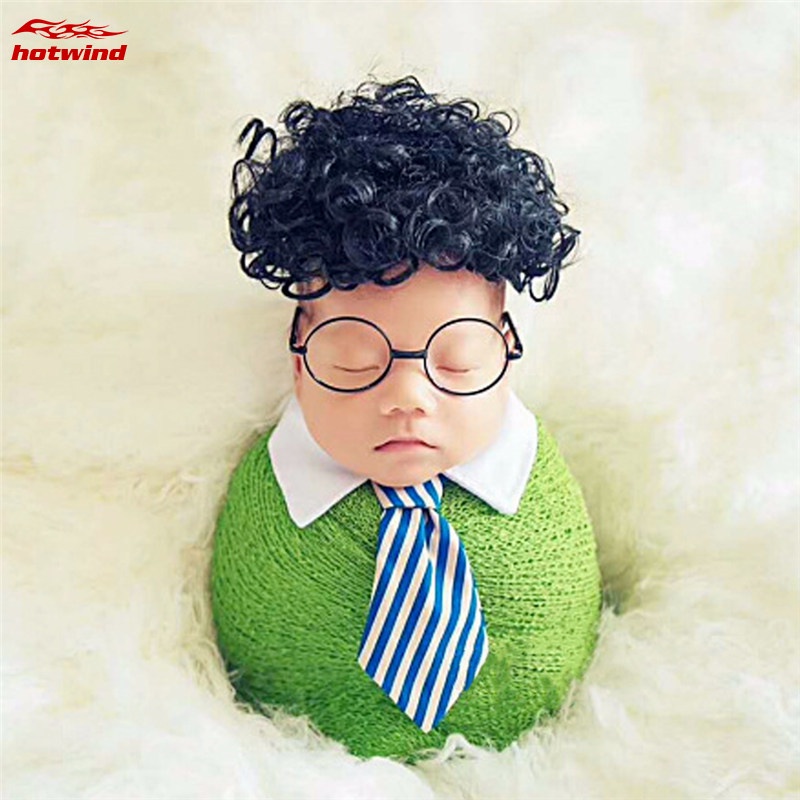 Kính mát mini dùng làm phụ kiện chụp ảnh cho bé sơ sinh