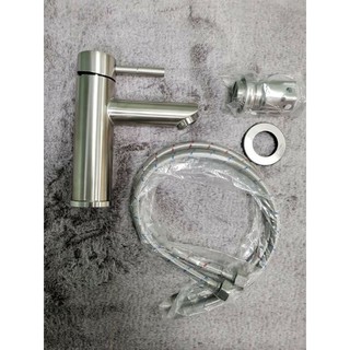 Vòi lavabo nóng lạnh