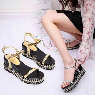 Sandal đinh tán	- SD29