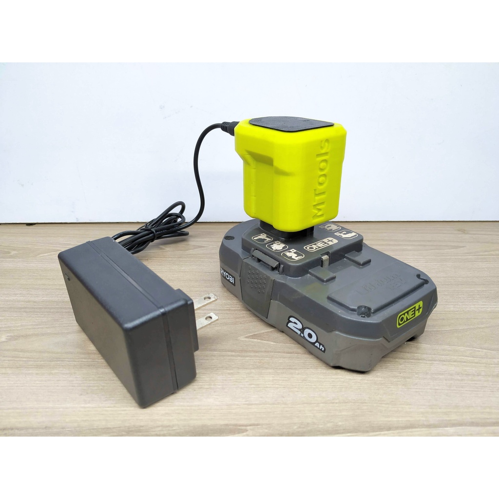 Sạc pin Ryobi 18v điện 220