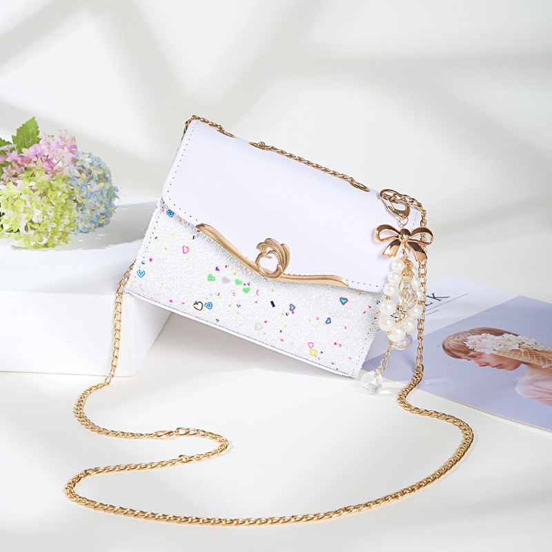 Túi Đeo Chéo Nữ Da Mềm Dễ Thương Khóa Gài T31 Trắng