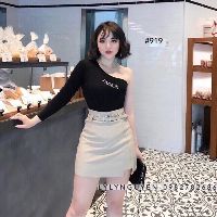 Áo lệch vai lụa xinh xắn