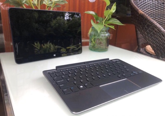 Laptop 2 trong 1 kiêm máy tính bảng DELL Venue 11 Pro 7130 Core i5-4300Y,8gb Ram,256gb SSD, 11in cảm ứng đa điểm Full HD | BigBuy360 - bigbuy360.vn